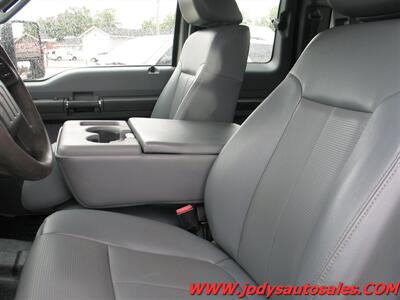 2016 Ford F-550 Super Duty  XL, 4X4, SUPER CAB, Utility Box, DIESEL - Photo 5 - North Platte, NE 69101