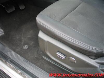 2019 Ford Expedition MAX XL  XL, MAX, 4X4, 3RD ROW SEAT - Photo 4 - North Platte, NE 69101