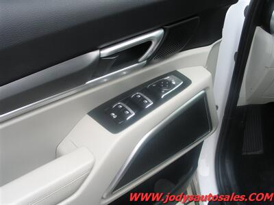 2022 Kia Telluride S  S,AWD,SUNROOF, HEATED LEATHER SEATS - Photo 3 - North Platte, NE 69101