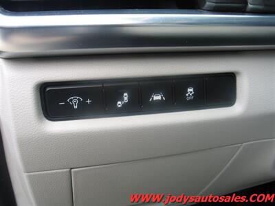 2022 Kia Telluride S  S,AWD,SUNROOF, HEATED LEATHER SEATS - Photo 10 - North Platte, NE 69101