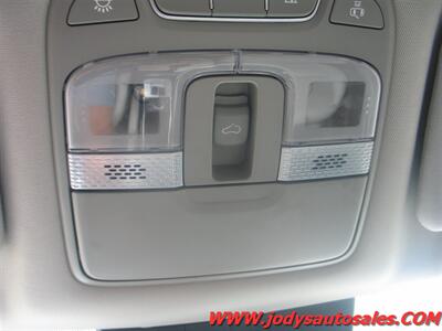 2022 Kia Telluride S  S,AWD,SUNROOF, HEATED LEATHER SEATS - Photo 17 - North Platte, NE 69101