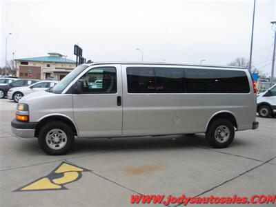 2016 Chevrolet Express LT 3500  LT 3500, Extended 15 PASSENGER, LOW LOW 18,000 MILES - Photo 31 - North Platte, NE 69101