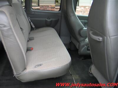 2016 Chevrolet Express LT 3500  LT 3500, Extended 15 PASSENGER, LOW LOW 18,000 MILES - Photo 28 - North Platte, NE 69101