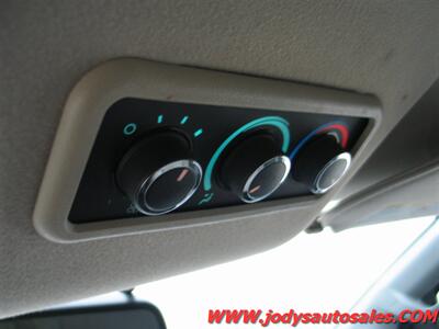 2016 Chevrolet Express LT 3500  LT 3500, Extended 15 PASSENGER, LOW LOW 18,000 MILES - Photo 16 - North Platte, NE 69101