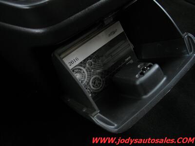 2016 Chevrolet Express LT 3500  LT 3500, Extended 15 PASSENGER, LOW LOW 18,000 MILES - Photo 21 - North Platte, NE 69101