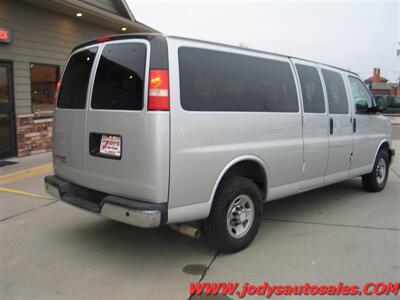 2016 Chevrolet Express LT 3500  LT 3500, Extended 15 PASSENGER, LOW LOW 18,000 MILES - Photo 34 - North Platte, NE 69101