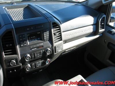 2017 Ford F-250 XL, MAINT UTILITY  XL, MAINT UTILITY,4X4, LOW LOW 26,000 MILES - Photo 21 - North Platte, NE 69101