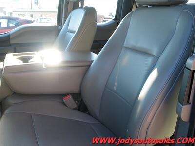 2017 Ford F-250 XL, MAINT UTILITY  XL, MAINT UTILITY,4X4, LOW LOW 26,000 MILES - Photo 5 - North Platte, NE 69101