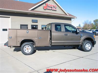 2017 Ford F-250 XL, MAINT UTILITY  XL, MAINT UTILITY,4X4, LOW LOW 26,000 MILES - Photo 35 - North Platte, NE 69101