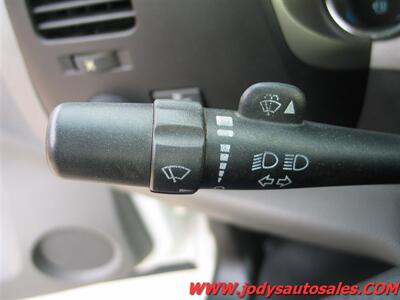 2010 Chevrolet Silverado 2500 4X4, Reg. Cab Long Box, 6.0L V8 - Photo 8 - North Platte, NE 69101