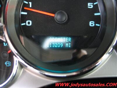 2010 Chevrolet Silverado 2500 4X4, Reg. Cab Long Box, 6.0L V8 - Photo 10 - North Platte, NE 69101