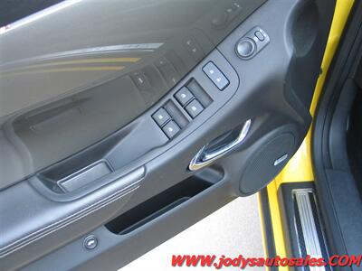 2015 Chevrolet Camaro SS, Convertible, 6.2L V8 400hp 410ft. lbs. - Photo 4 - North Platte, NE 69101