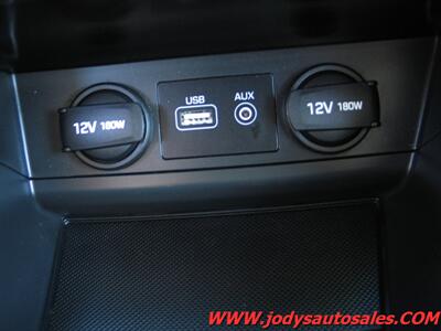 2016 Hyundai SONATA Hybrid SE  SE, HYBRID, LOW, LOW 54,000 MILES, 40 MPG - Photo 18 - North Platte, NE 69101