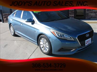 2016 Hyundai SONATA Hybrid SE  SE, HYBRID, LOW, LOW 54,000 MILES, 40 MPG - Photo 1 - North Platte, NE 69101