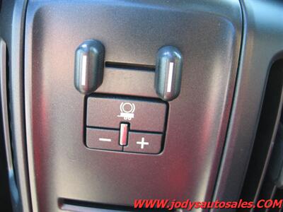 2019 Chevrolet Silverado 2500 Work Truck  W/T, 4X4, DOUBLE CAB, 6.0 V-8 - Photo 20 - North Platte, NE 69101