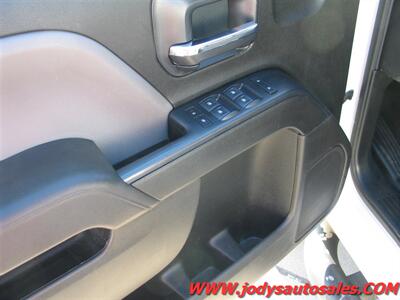 2019 Chevrolet Silverado 2500 Work Truck  W/T, 4X4, DOUBLE CAB, 6.0 V-8 - Photo 3 - North Platte, NE 69101