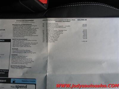 2024 Toyota Tacoma TRD Off-Road  TRD Off-Road, Crew Cab 4x4, Super low 7300 miles, Heated  Seats, 14 " Screen - Photo 27 - North Platte, NE 69101