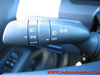 2024 Toyota Tacoma TRD Off-Road  TRD Off-Road, Crew Cab 4x4, Super low 7300 miles, Heated  Seats, 14 " Screen - Photo 11 - North Platte, NE 69101