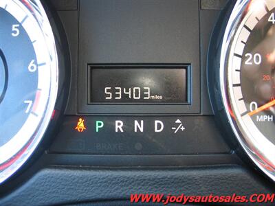 2017 Dodge Grand Caravan SE, FWD, DVD, STOW & GO, 3.6 L V-6, LOW 53,000 MIL - Photo 11 - North Platte, NE 69101