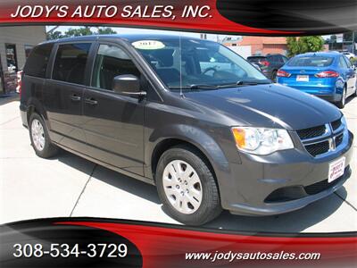 2017 Dodge Grand Caravan SE, FWD, DVD, STOW & GO, 3.6 L V-6, LOW 53,000 MIL - Photo 1 - North Platte, NE 69101