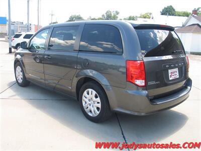 2017 Dodge Grand Caravan SE, FWD, DVD, STOW & GO, 3.6 L V-6, LOW 53,000 MIL - Photo 29 - North Platte, NE 69101