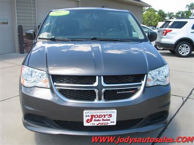 2017 Dodge Grand Caravan SE, FWD, DVD, STOW & GO, 3.6 L V-6, LOW 53,000 MIL - Photo 33 - North Platte, NE 69101