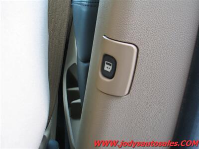 2014 Dodge Grand Caravan SXT - Photo 28 - North Platte, NE 69101