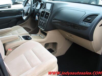 2014 Dodge Grand Caravan SXT - Photo 23 - North Platte, NE 69101