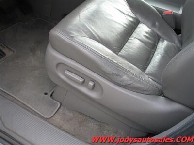 2010 Honda Odyssey Touring - Photo 4 - North Platte, NE 69101