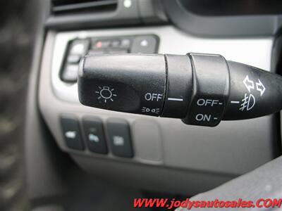 2010 Honda Odyssey Touring - Photo 8 - North Platte, NE 69101