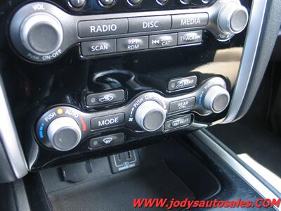 2020 Nissan Pathfinder S  S, 4WD, 3RD ROW SEATING, 3.5L V6 - Photo 22 - North Platte, NE 69101