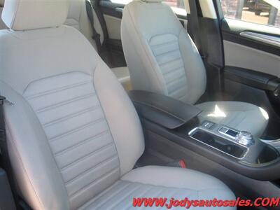 2018 Ford Fusion Hybrid S  S, HYBRID, 40 MPG, LOW,LOW 29,000 MILES - Photo 23 - North Platte, NE 69101