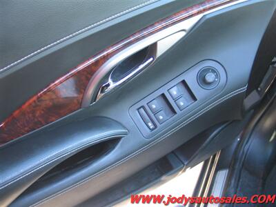 2013 Buick LaCrosse Leather   - Photo 3 - North Platte, NE 69101