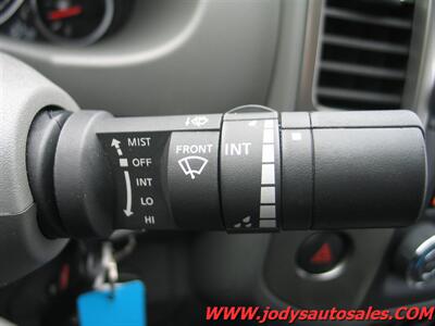 2019 Nissan Frontier SL, V-6, LEATHER, LOADED,LOW 78,000 MILES SL, V-6, LEATHER, LOADED,LOW 78,000 MILES - Photo 12 - North Platte, NE 69101