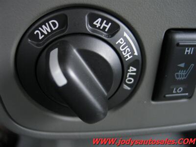 2019 Nissan Frontier SL, V-6, LEATHER, LOADED,LOW 78,000 MILES SL, V-6, LEATHER, LOADED,LOW 78,000 MILES - Photo 18 - North Platte, NE 69101