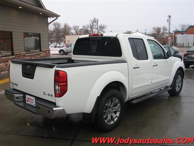 2019 Nissan Frontier SL, V-6, LEATHER, LOADED,LOW 78,000 MILES SL, V-6, LEATHER, LOADED,LOW 78,000 MILES - Photo 38 - North Platte, NE 69101