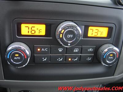 2019 Nissan Frontier SL, V-6, LEATHER, LOADED,LOW 78,000 MILES SL, V-6, LEATHER, LOADED,LOW 78,000 MILES - Photo 17 - North Platte, NE 69101