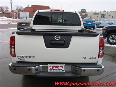 2019 Nissan Frontier SL, V-6, LEATHER, LOADED,LOW 78,000 MILES SL, V-6, LEATHER, LOADED,LOW 78,000 MILES - Photo 37 - North Platte, NE 69101