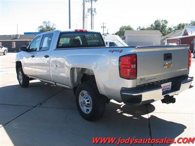 2017 Chevrolet Silverado 2500 Work Truck W/T, CREW CAB LB, LOW LOW 17,000 MILES - Photo 29 - North Platte, NE 69101