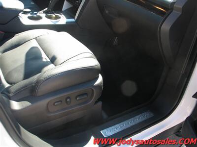 2014 Ford Explorer Limited  Limited, AWD, Heated & Cool LEATHER, SUNROOF, - Photo 28 - North Platte, NE 69101