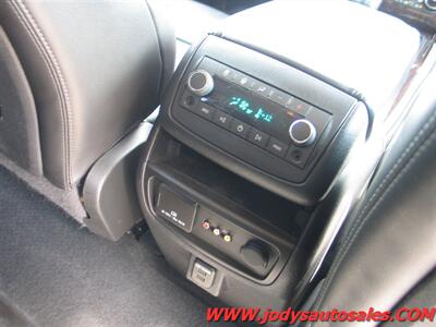 2016 Chevrolet Traverse LTZ LTZ, AWD, THIRD ROW SEATING - Photo 31 - North Platte, NE 69101