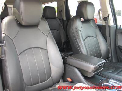 2016 Chevrolet Traverse LTZ LTZ, AWD, THIRD ROW SEATING - Photo 28 - North Platte, NE 69101