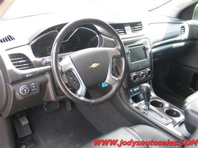 2016 Chevrolet Traverse LTZ LTZ, AWD, THIRD ROW SEATING - Photo 2 - North Platte, NE 69101