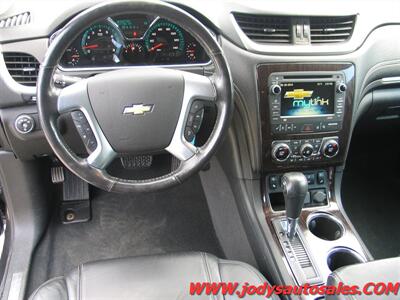 2016 Chevrolet Traverse LTZ LTZ, AWD, THIRD ROW SEATING - Photo 5 - North Platte, NE 69101