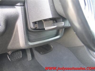 2016 Chevrolet Traverse LTZ LTZ, AWD, THIRD ROW SEATING - Photo 9 - North Platte, NE 69101