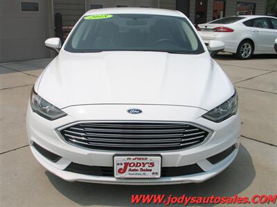 2018 Ford Fusion Hybrid S   - Photo 36 - North Platte, NE 69101