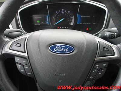 2018 Ford Fusion Hybrid S S, HYBRID, FWD, LOW 52,000 MILES - Photo 15 - North Platte, NE 69101