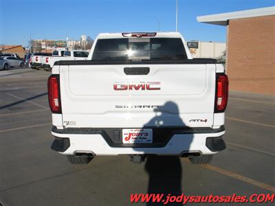 2022 GMC Sierra 1500 AT4  AT4, Crew Cab, Heated Cool Leather Seats - Photo 37 - North Platte, NE 69101