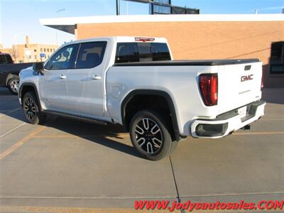 2022 GMC Sierra 1500 AT4  AT4, Crew Cab, Heated Cool Leather Seats - Photo 36 - North Platte, NE 69101