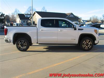 2022 GMC Sierra 1500 AT4  AT4, Crew Cab, Heated Cool Leather Seats - Photo 39 - North Platte, NE 69101